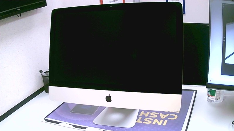 Apple iMac 21.5 Retina 4K 2017 Mac Os Catalina 10.15.7 Intel Core