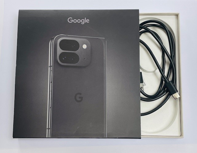 Google Pixel 9 Pro Fold 256GB Black for £799.00 Second Hand