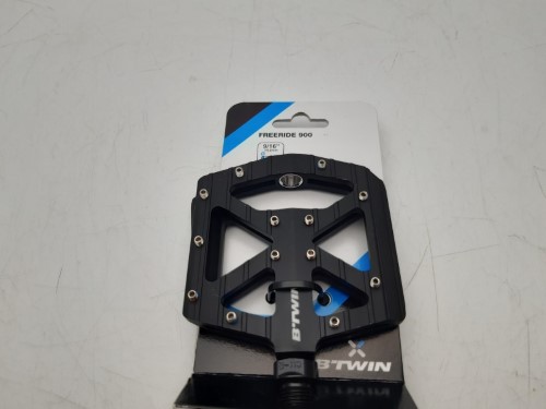 Btwin clipless pedals 2025