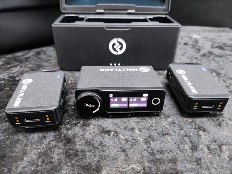 Microphone - Cordless Hollyland Lark Max Duo 2-Person Wireless Lavalier ...