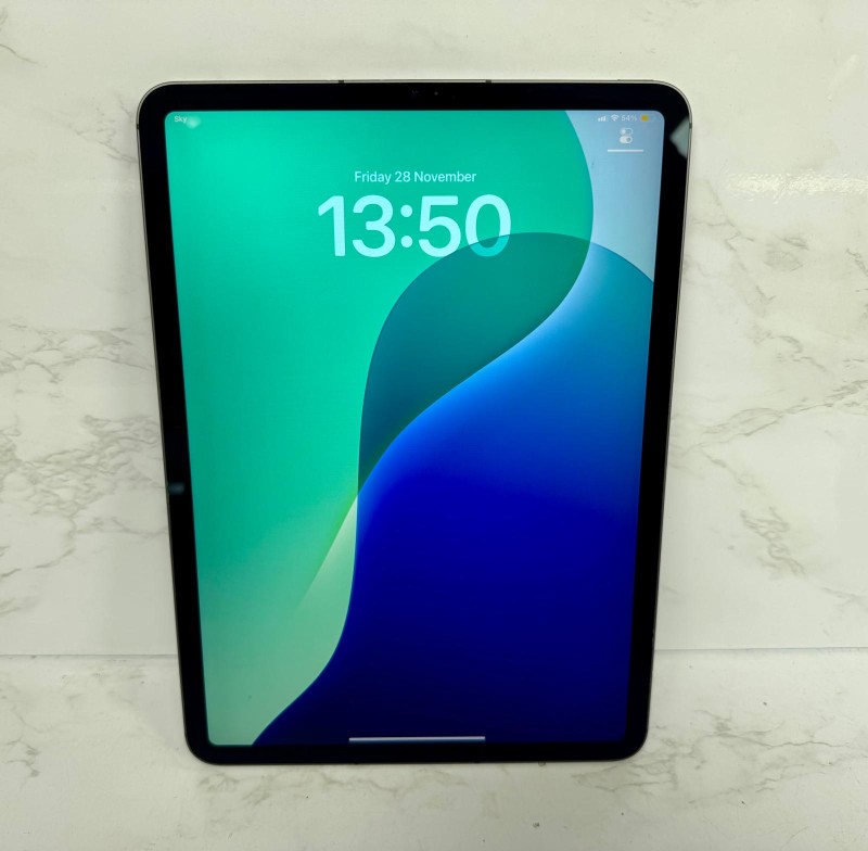 Apple iPad Pro 3rd Gen 128GB Black | 049000173392 | Cash Converters