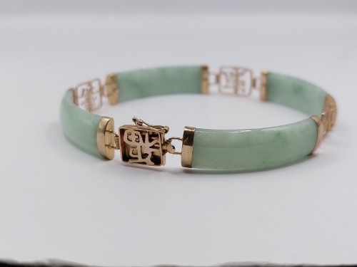 Mings Pale Green & Brown Jade Gold Bracelet | Solitaire Jewelers –  SOLITAIRE JEWELERS