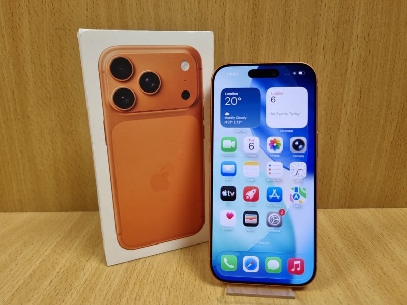 Apple iPhone 17 Pro 256GB Orange | 018100203801 | Cash Converters