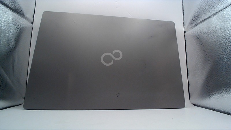 Fujitsu Lifebook 7U14a2 / Intel i7-1165G7 @2.80GHz / 16GB Ram