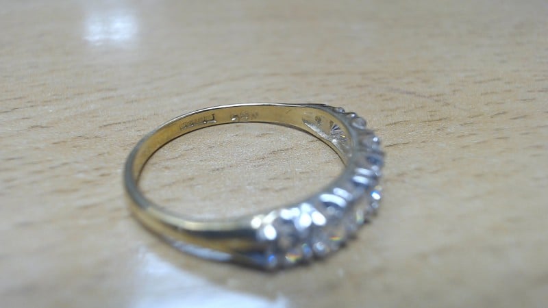9ct 7 Stone Cz Dress Ring Yellow Gold Ring Size O | 046400100376 | Cash ...