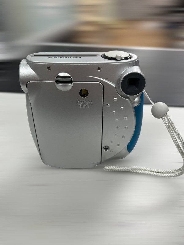 Fujifilm Instax Mini 7 Silver for £24.99 Second Hand