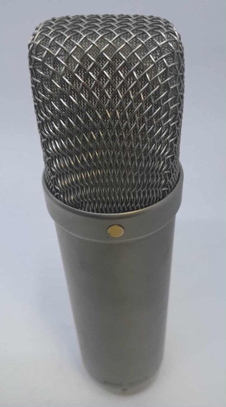 Rode Nt1-A Cardioid Condenser Microphone, Large Diaphragm, Silver Black ...