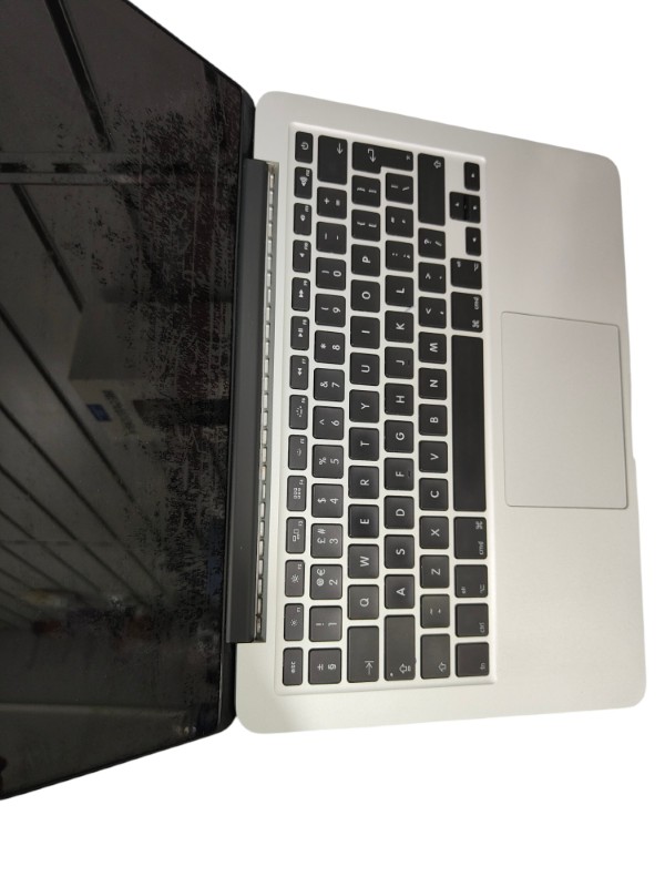Apple Macbook Pro Early 2015 Silver for £129.99 Second Hand