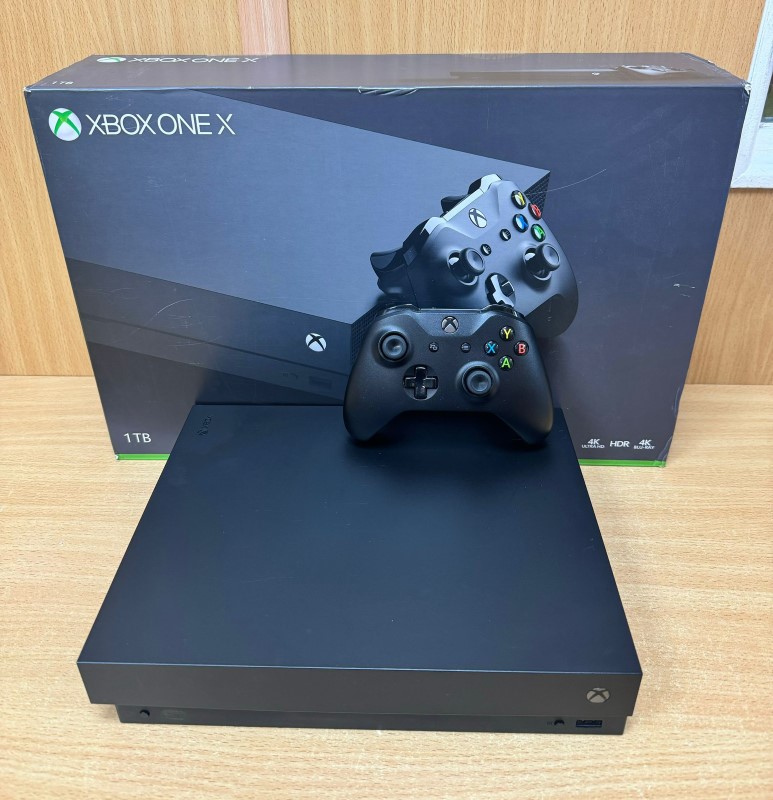 Xbox One X 1TB Xbox One X for 119.99 Second Hand