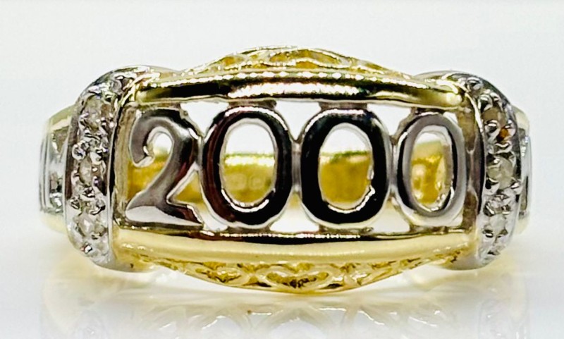 9Ct Diamond ''2000'' Design Yellow Gold Unisex Ring Size I ...