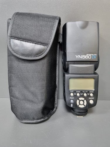 yn560 flash