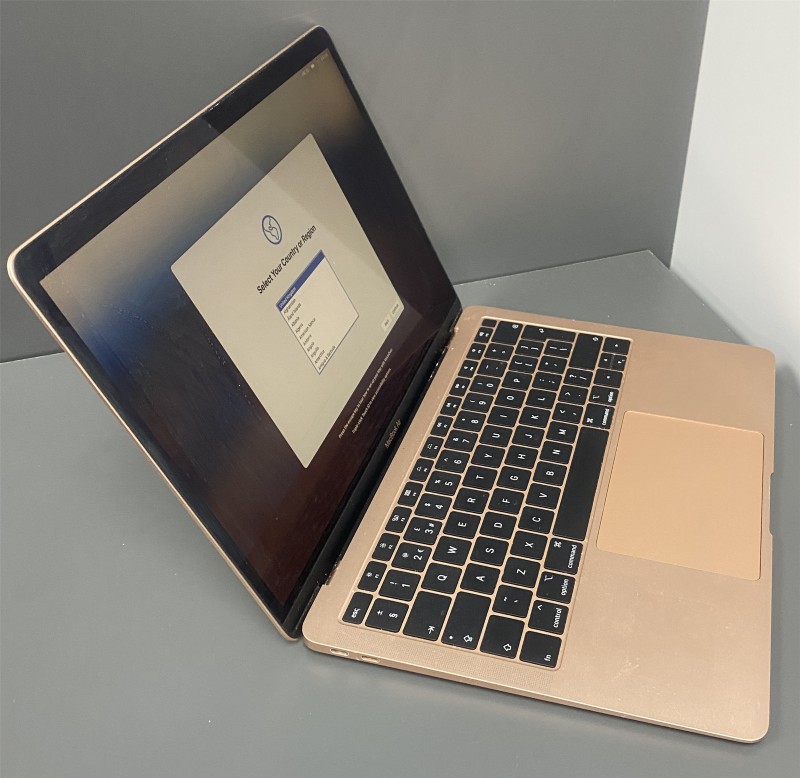Apple Macbook Air 2019 i5 8GB - 256GB Intel Core i5 8GB Gold for