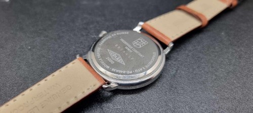 Frederique Constant Colas Slimline 2000 Fc-240A36 (Quartz) Watch  