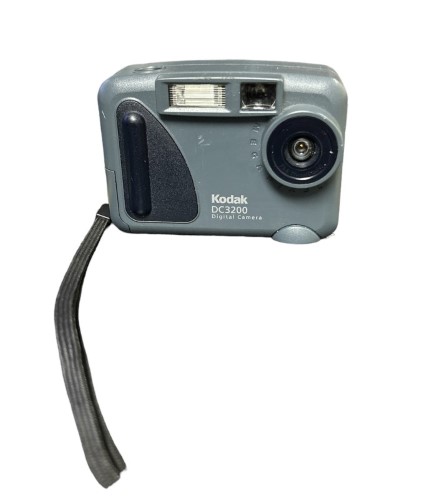 kodak dc3200 digital camera