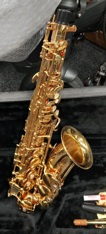 Saxophone Crown Alto Saxophone | 030100269319 | Cash Converters