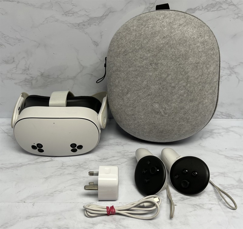Meta Quest 3S (128GB) White for £209.00 Second Hand