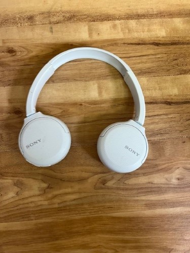 Sony ch510 white 2025