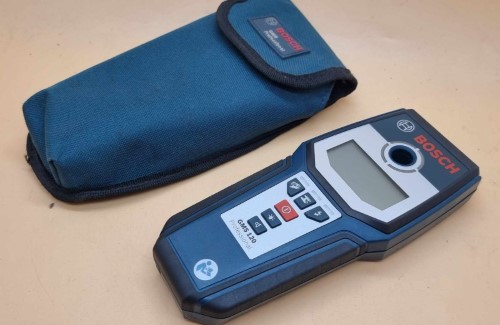 Stud Finder Bosch Gms 120 Professional 046000103946 Cash Converters