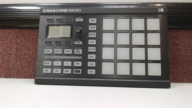 DJ Mixer Maschine Mikro for £25.00 Second Hand