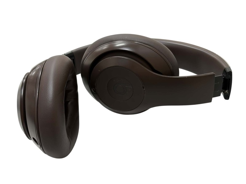 Beats Studio Pro Wireless Headphones Brown | 018200313097 | Cash Converters