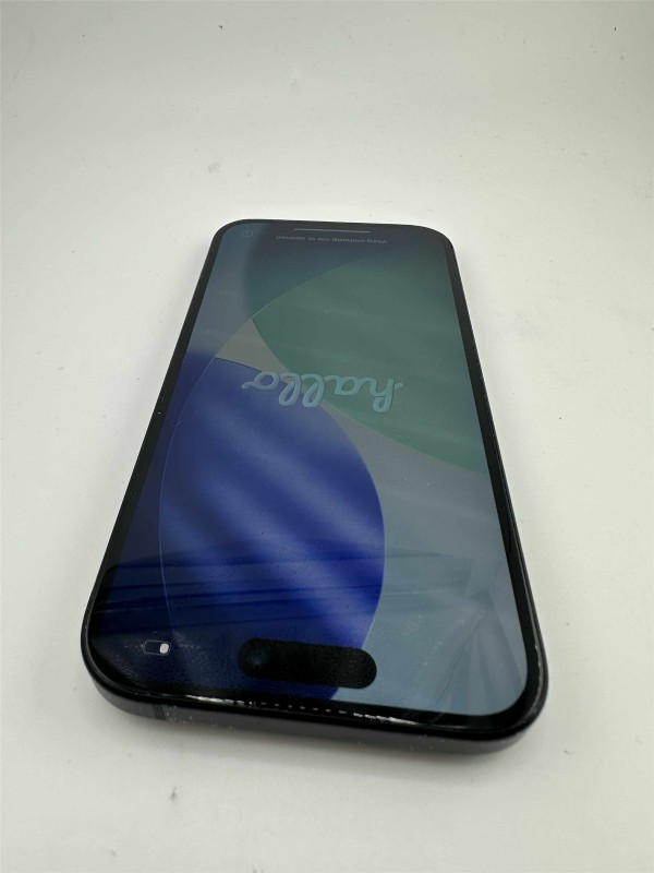 Apple iPhone 15 86% Battery Health 128GB Black for £329.99 Second Hand
