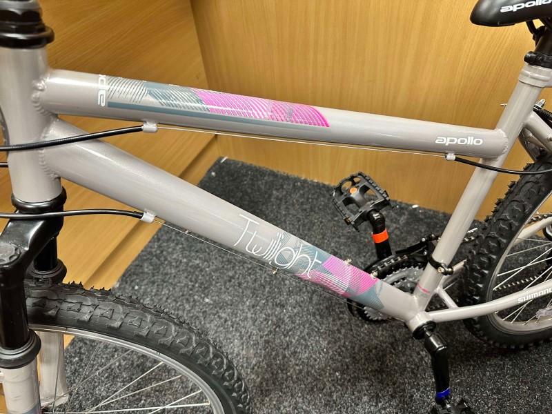 Apollo Twilight Women s Mountain Bike Women s Purple for 64.99 Second Hand