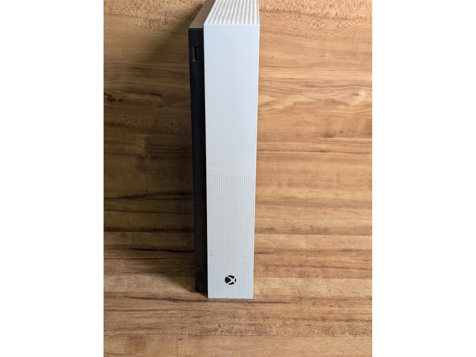 Xbox Xbox One S All-Digital 1TB White | 048900248794 | Cash Converters