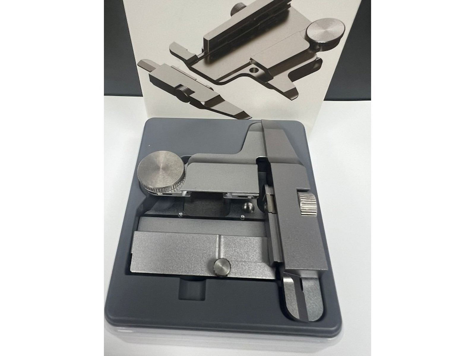Neo Ruler Calipers Neo Ruler Caliper Kit Silver | 059500006435 | Cash Converters