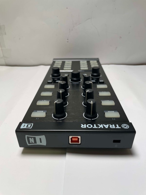 Traktor Kontrol X1 Mk2 Dj Controller Black for £99.99 Second
