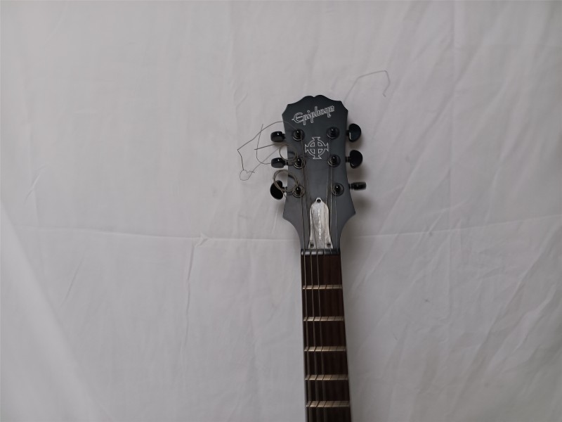 Epiphone Sg Xii Goth Matte Black Black for £319.99 Second Hand