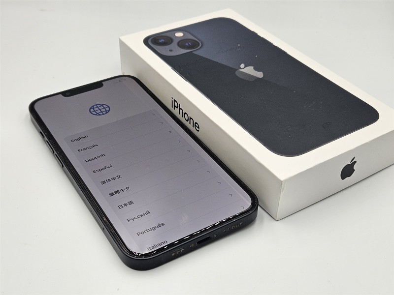 Apple iPhone Xr - Unlocked - 64GB -81%Bh White for £89.99 Second Hand