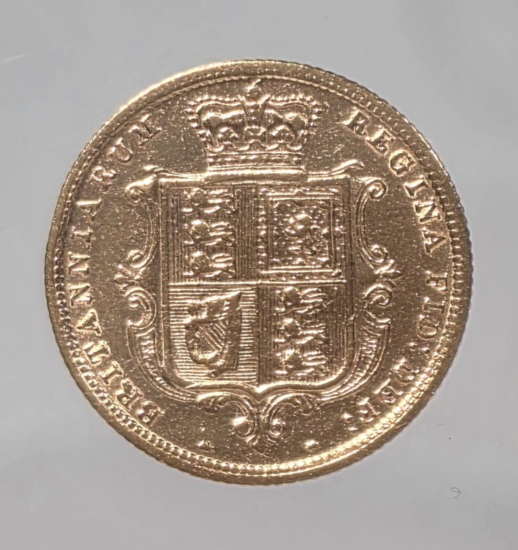 1885 Half Sovereign - Queen Victoria 'Bun Head' - Shield Back - 3.99 ...
