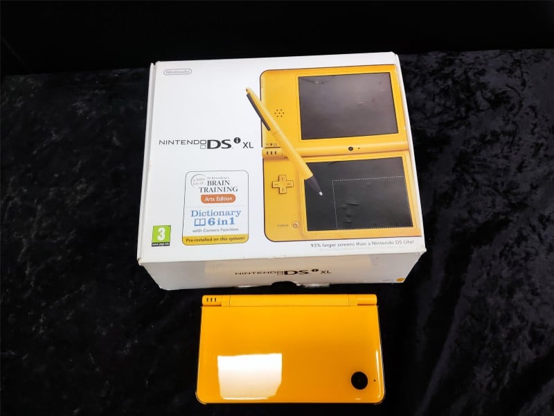 Nintendo Handheld Console Nintendo Dsi for £59.99 Second Hand