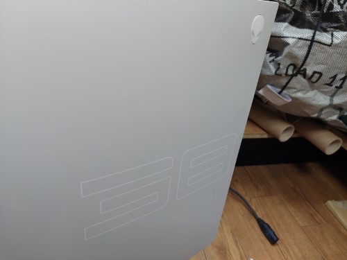 Alienware Alienware 38 Curved Gaming Monitor Aw3821dw *Cracked Screen