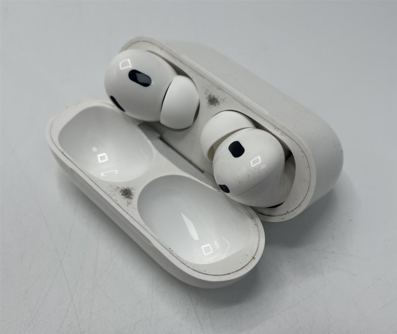 Apple Airpods Pro 2 White for £124.99 Second Hand