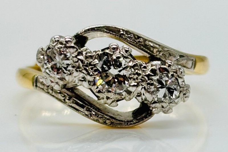 18Ct Full Hallmark Diamonds With 950 Palladium Setting & 9Ct Size ...