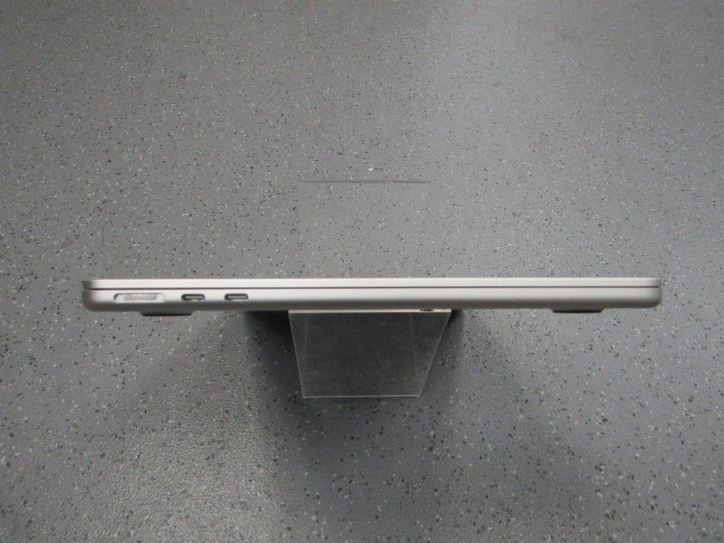 Apple Macbook Air 2022 Silver | 036900263827 | Cash Converters