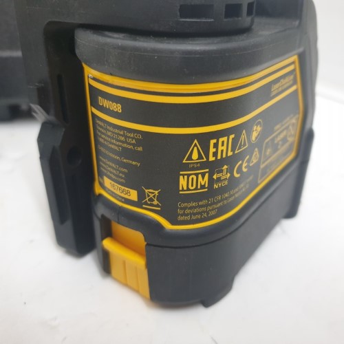 Dewalt Dw088 Green Self Levelling Cross Line Laser Level