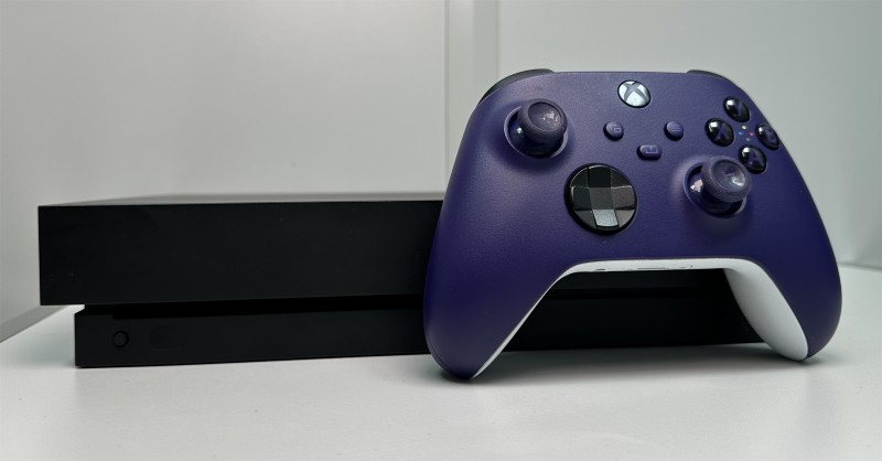 Console Xbox One X 1 TB Microsoft 4K com o Melhor Preço é no