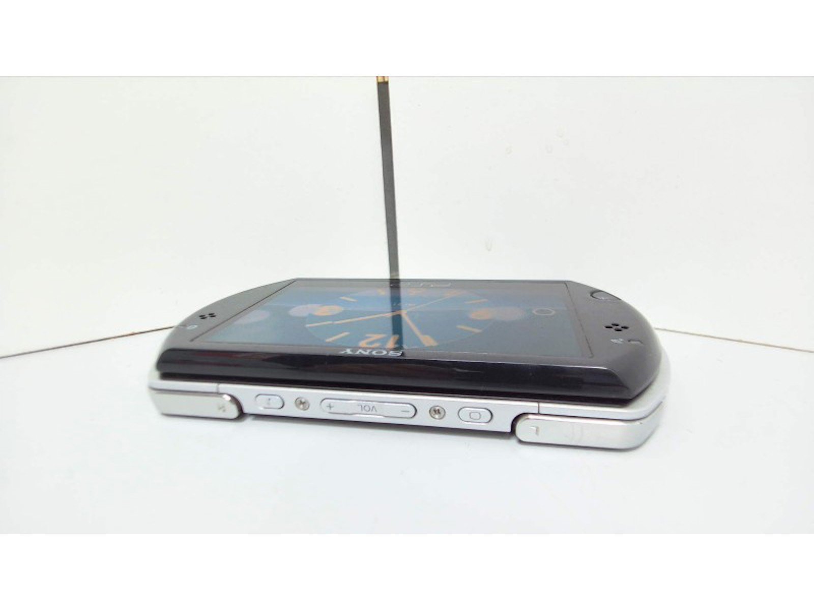 Sony PSP Go N1003 With Charger, Case & 8GB M2 Card PSP Go ...