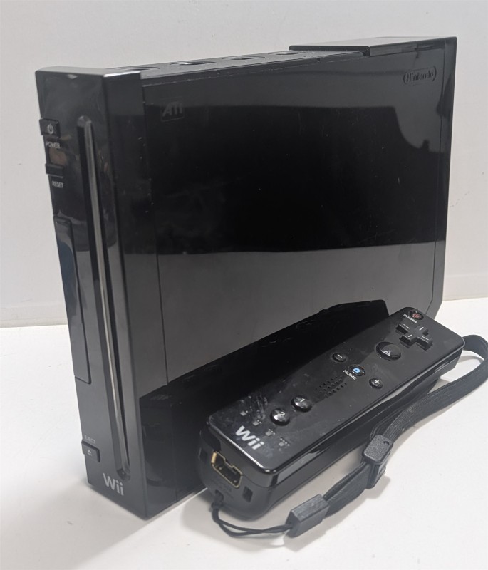 Nintendo Wii Black for £29.99 Second Hand