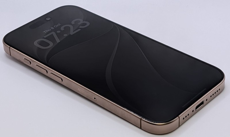 Apple iPhone 16 Pro Desert Titanium - 128GB 87% Battery Health 829 ...