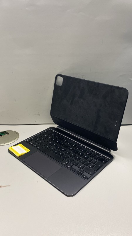Apple iPad Pro Magic Keyboard (A2975) For iPad Pro 11