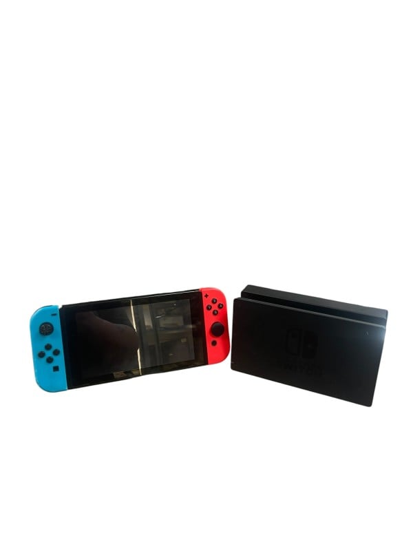Nintendo Switch 32GB Black for £79.99 Second Hand