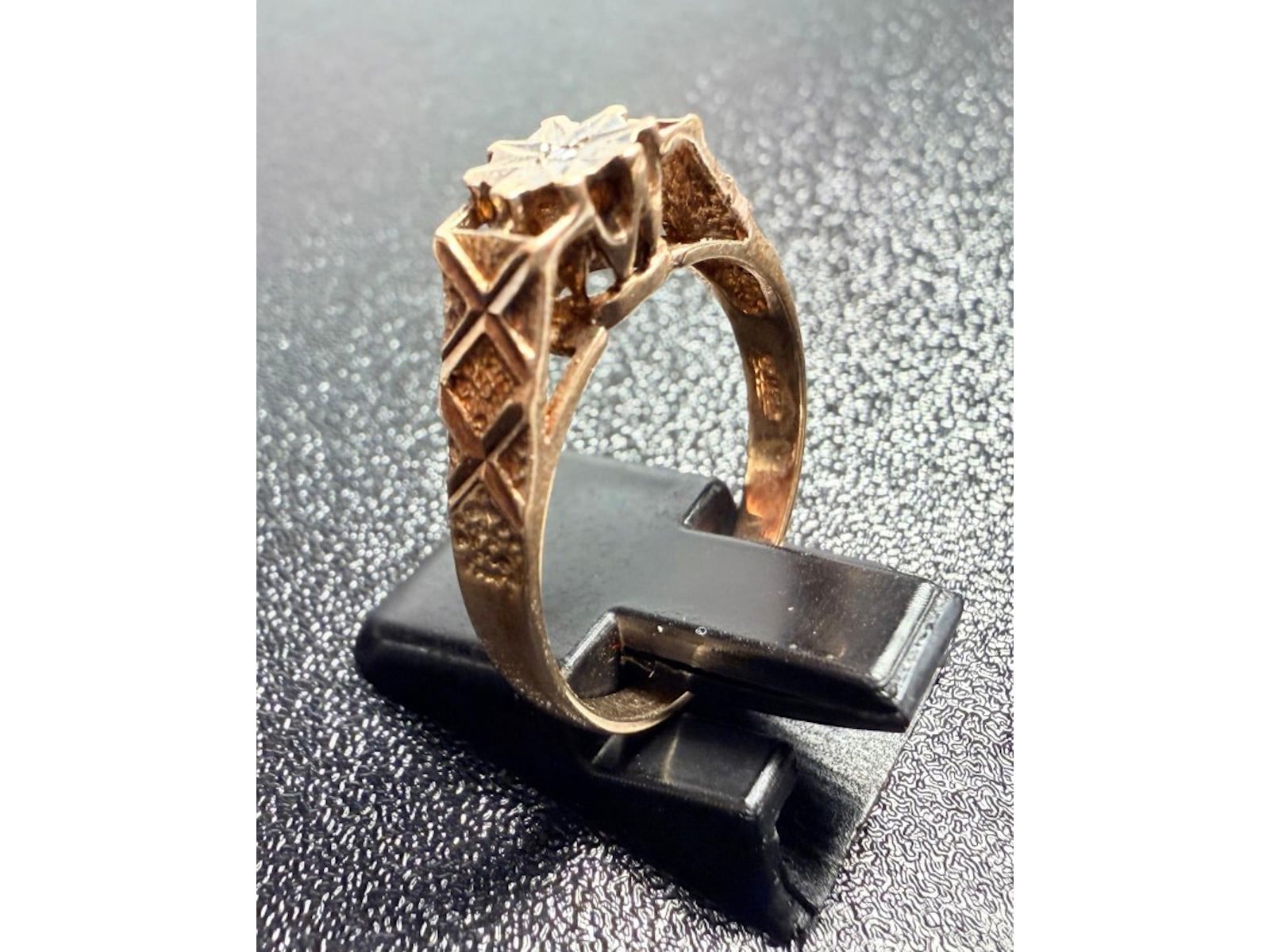 9ct Yellow Gold Ring Size O | 049000176970 | Cash Converters