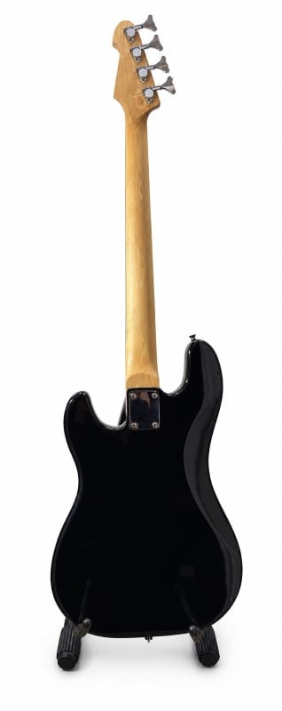 Freshman 4-String P-Bass Double Cutaway | 031000329992 | Cash Converters