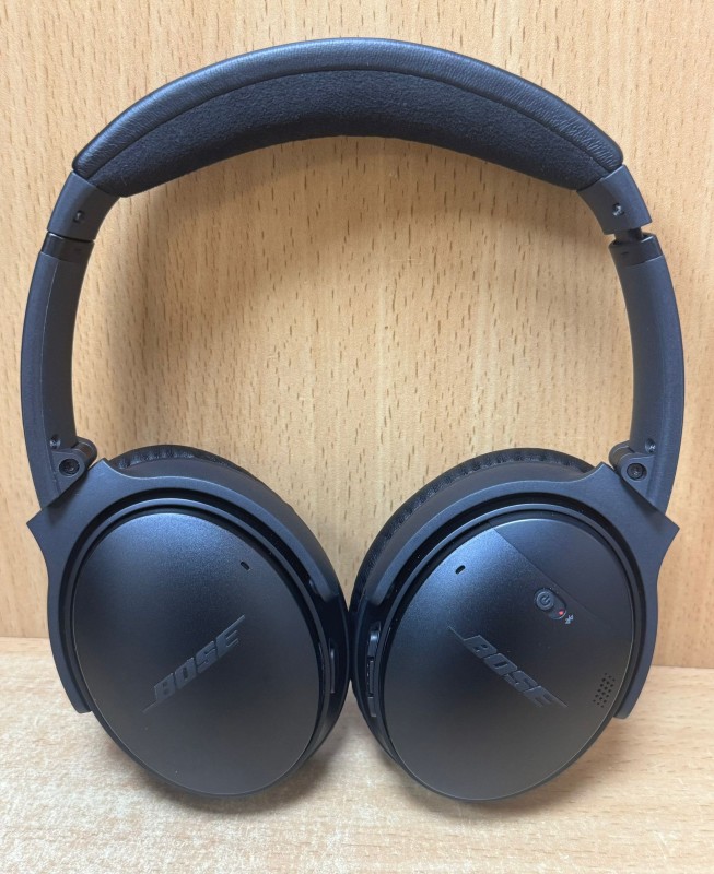 Beats Studio Pro A2924 Black for £99.99 Second Hand