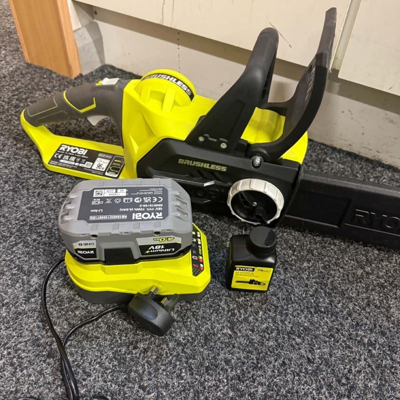 Chainsaw Ryobi | 046000135732 | Cash Converters
