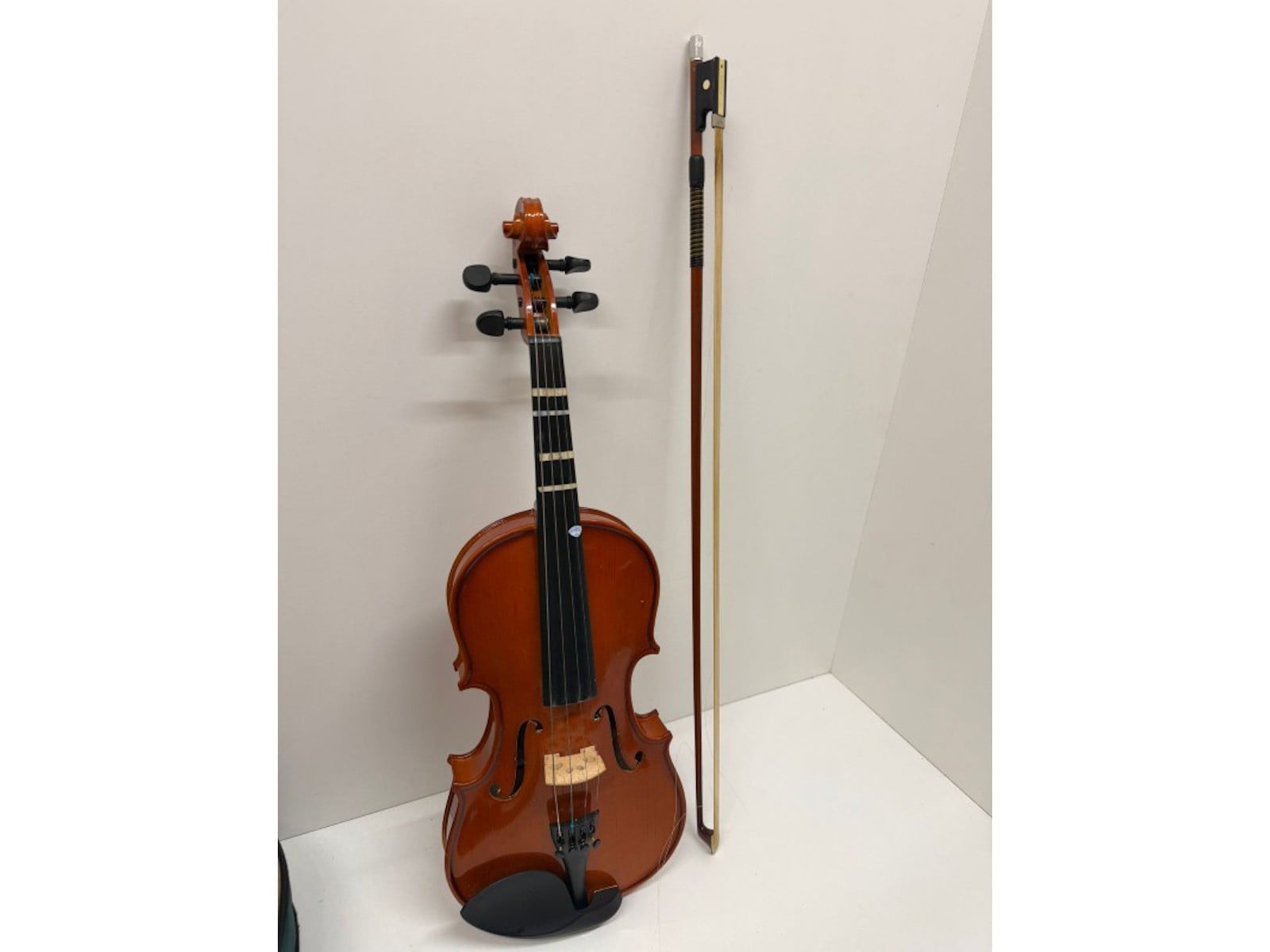 Antoni Debut Acv31 3/4 Violin Brown | 045700046915 | Cash Converters