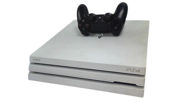 Sony Ps4 Pro 1TB Playstation 4 Pro White for 149.99 Second Hand